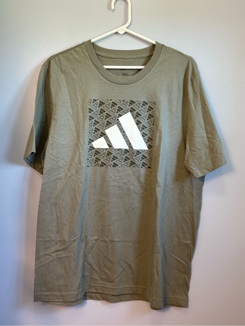 Adidas Originals Men's Monogram AOP Tee Silver Pebble Size L NWT